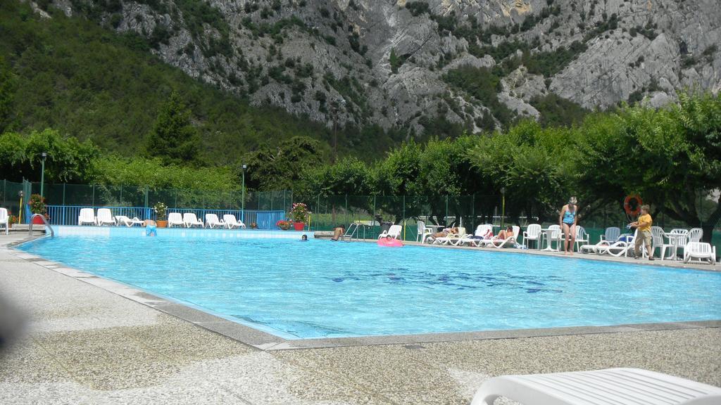 Camping Daino Hotel Pietramurata Bagian luar foto