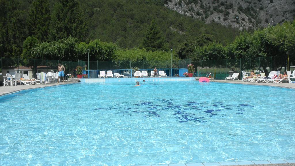 Camping Daino Hotel Pietramurata Bagian luar foto