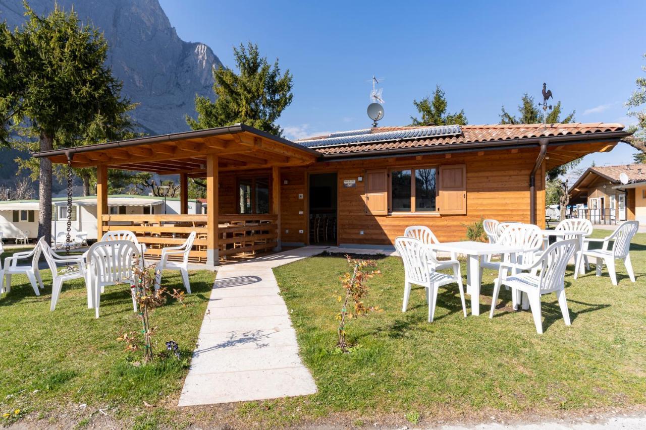 Camping Daino Hotel Pietramurata Bagian luar foto