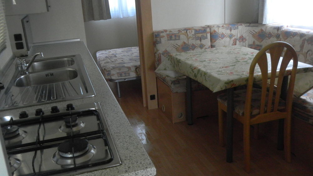 Camping Daino Hotel Pietramurata Bagian luar foto
